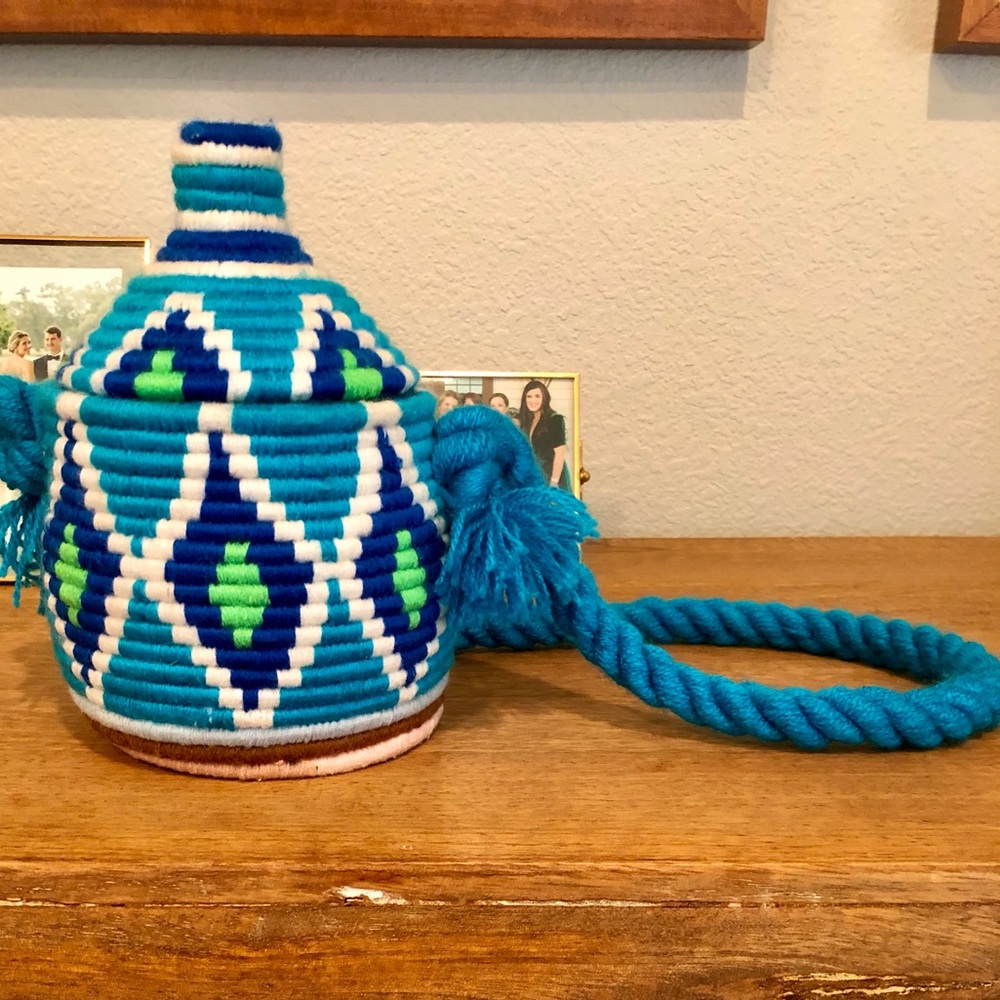 NEW Woven Bucket Bag